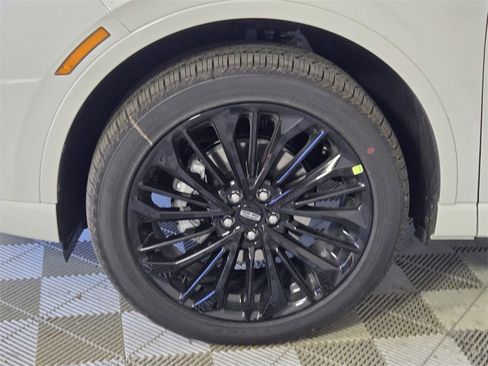 New 2026 Lincoln Corsair Premiere image 5