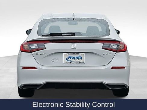 Used 2024 Honda Civic Sport image 6