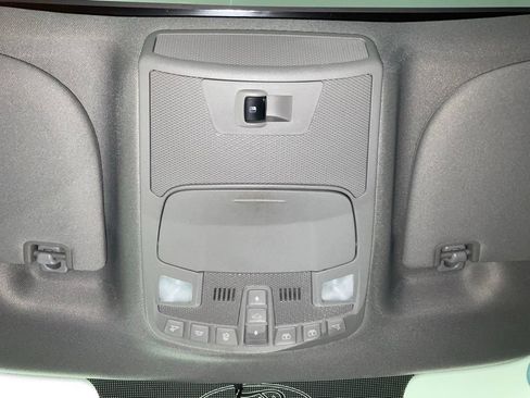 Used 2018 Ford F150 XLT w/ Equipment Group 301A Mid RWD image 21