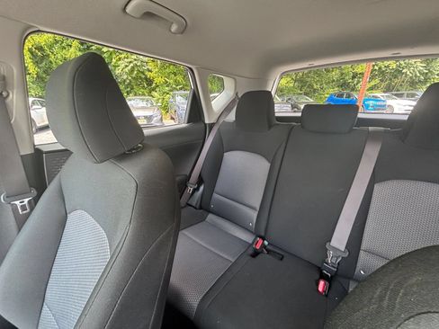 Used 2025 Kia Soul LX w/ LX Technology Package FWD image 34
