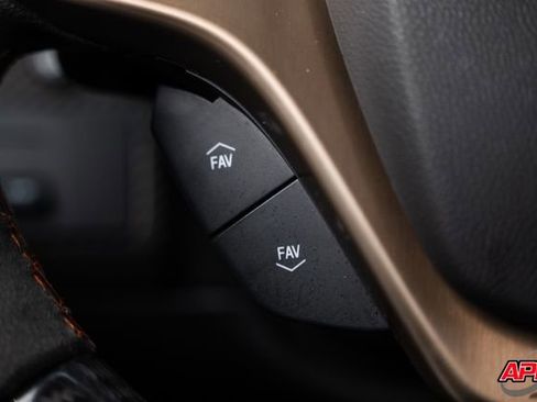 Used 2019 Chevrolet Corvette ZR1 RWD image 90