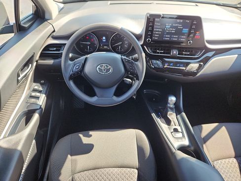 Used 2021 Toyota C-HR LE FWD image 12