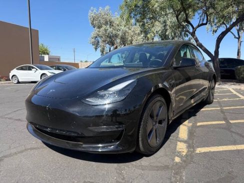 Used 2023 Tesla Model 3 Standard Range RWD image 7