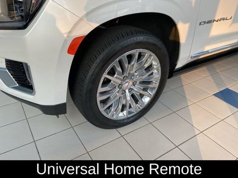 Used 2024 GMC Yukon Denali image 8