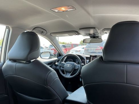 Used 2023 Toyota Camry SE FWD image 22