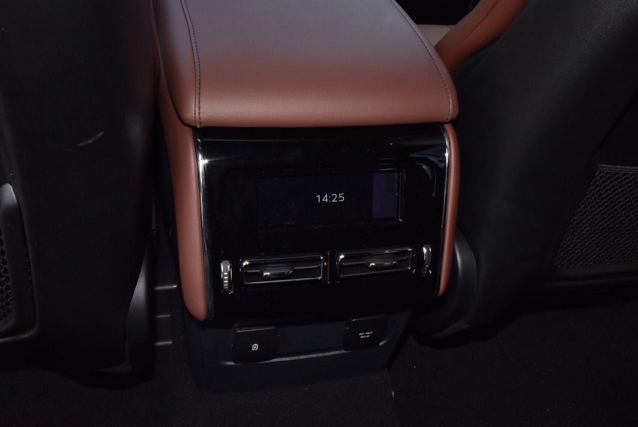New 2026 Lincoln Aviator Reserve w/ Illumination Package AWD/4WD image 19