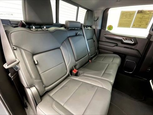 Used 2024 GMC Sierra 1500 SLT w/ SLT Premium Plus Package image 18