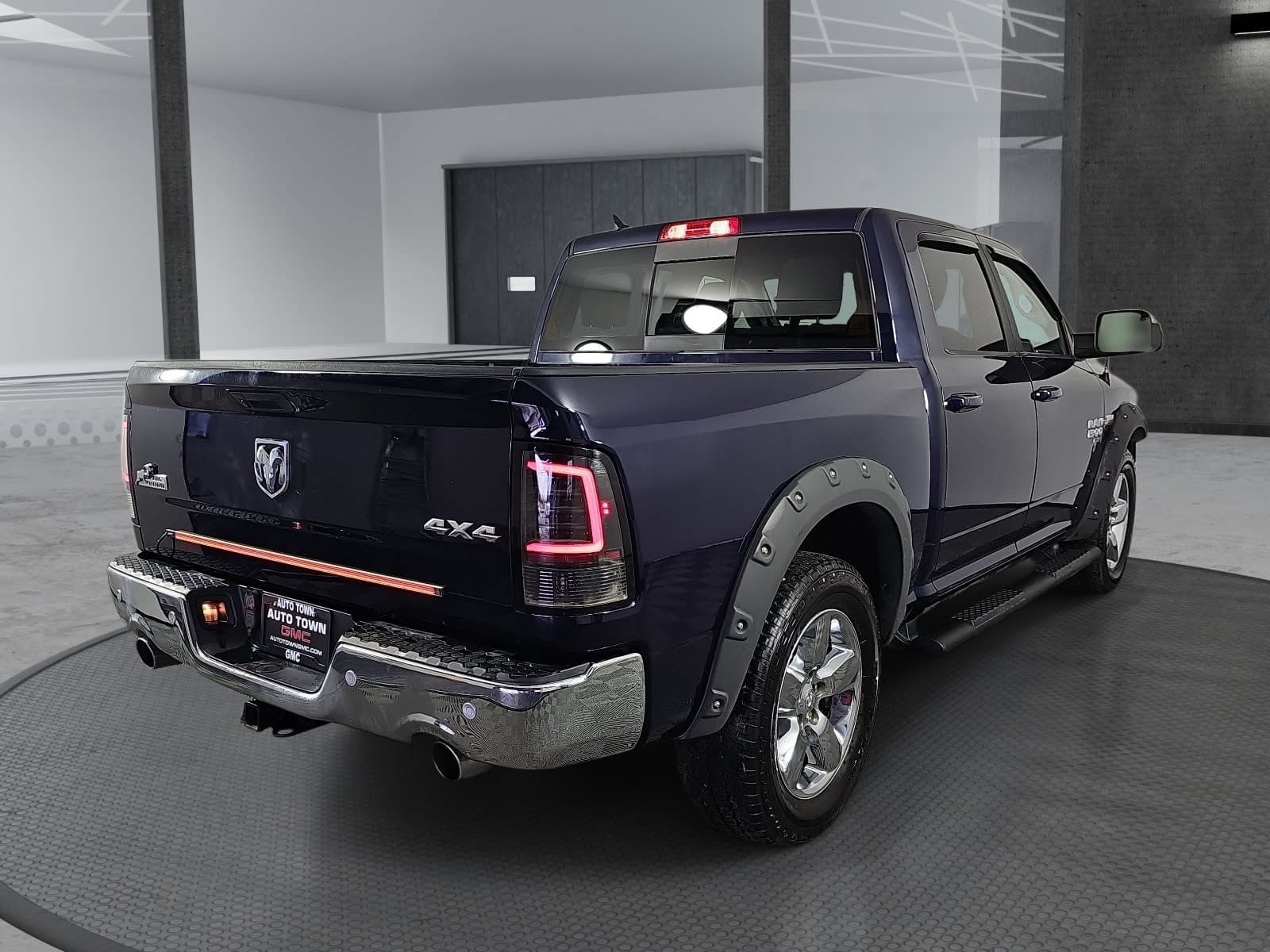 Used 2019 RAM 1500 Big Horn AWD/4WD image 5