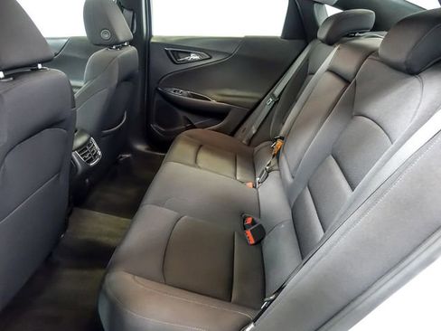 Used 2024 Chevrolet Malibu LT image 14