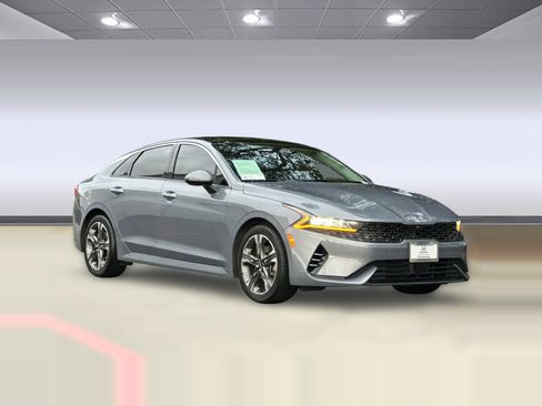 Used 2022 Kia K5 EX w/ EX Premium Package image 6