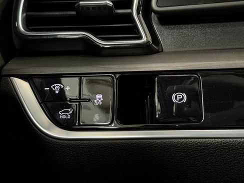 Used 2023 Kia Sportage X-Line w/ X-Line Premium Package image 15