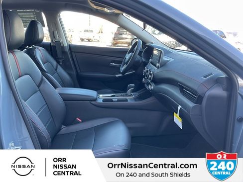 Certified 2025 Nissan Sentra SR w/ SR Premium Package image 11