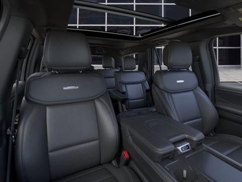 New 2026 Ford Expedition Platinum w/ Stealth Performance Package AWD/4WD image 10