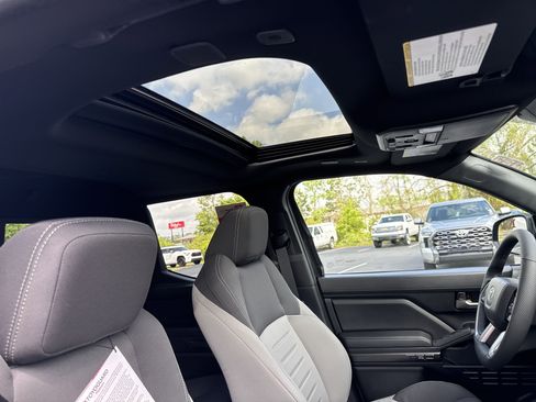 New 2025 Toyota Tacoma 4x4 Double Cab image 37