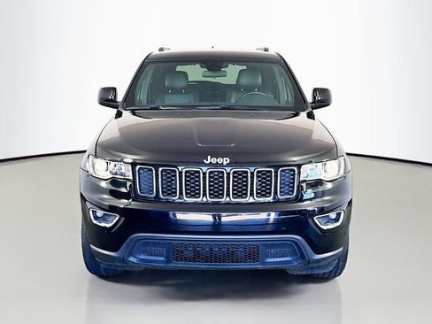 Used 2021 Jeep Grand Cherokee Laredo X AWD/4WD image 4