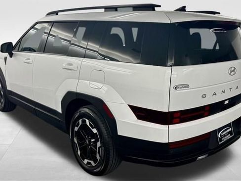 Certified 2026 Hyundai Santa Fe SEL FWD image 6