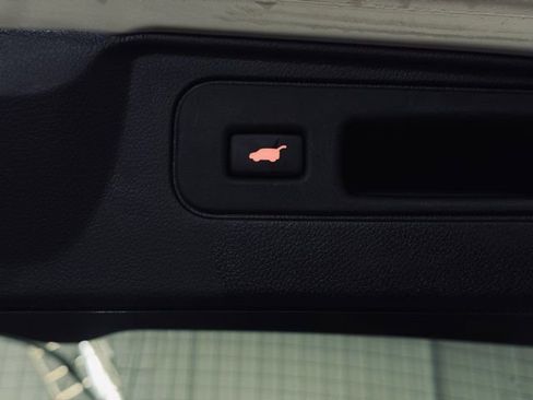 Used 2024 Honda Passport TrailSport image 12