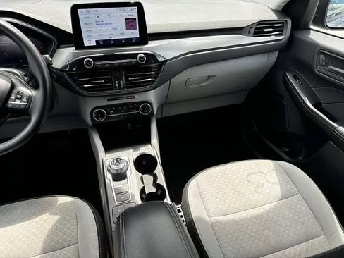 Used 2025 Ford Escape Active FWD image 15