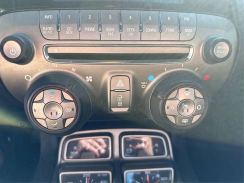 Used 2010 Chevrolet Camaro SS RWD image 27