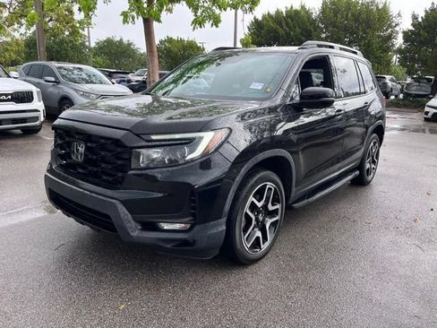 Used 2023 Honda Passport Elite image 3