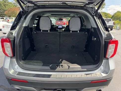 Used 2022 Ford Explorer Limited w/ Equipment Group 301A image 42