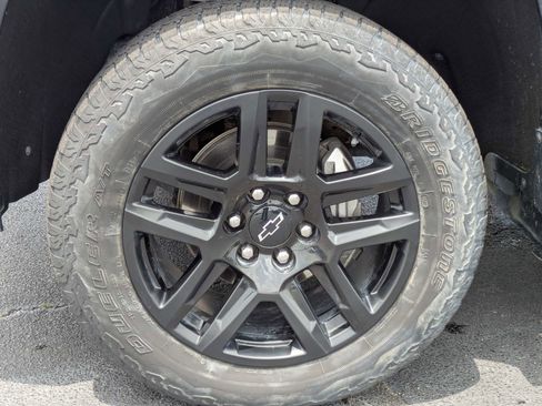 Used 2023 Chevrolet Silverado 1500 LT Trail Boss w/ Protection Package AWD/4WD image 28