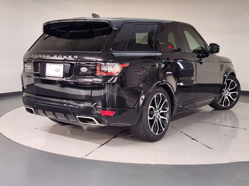 Used 2019 Land Rover Range Rover Sport Dynamic SE AWD/4WD image 2