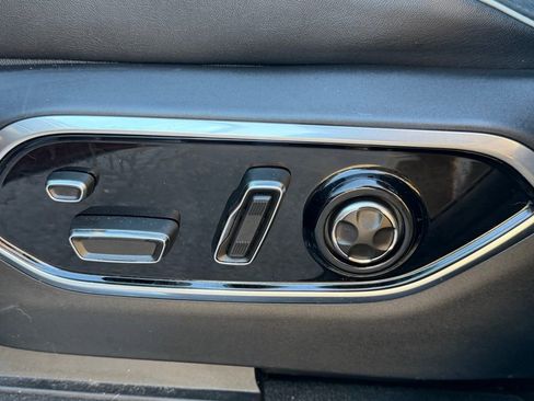 Certified 2024 Jeep Grand Cherokee L Summit image 17