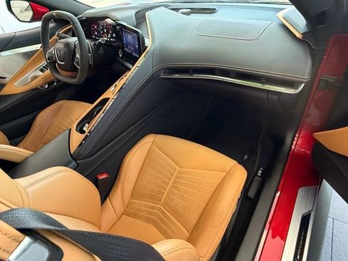 Used 2021 Chevrolet Corvette Stingray Preferred Conv w/ Z51 Performance Package RWD image 10