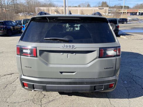 New 2026 Jeep Cherokee Laredo image 3