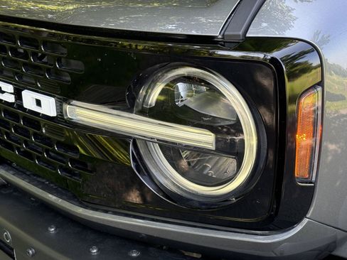 Used 2022 Ford Bronco Wildtrak AWD/4WD image 25