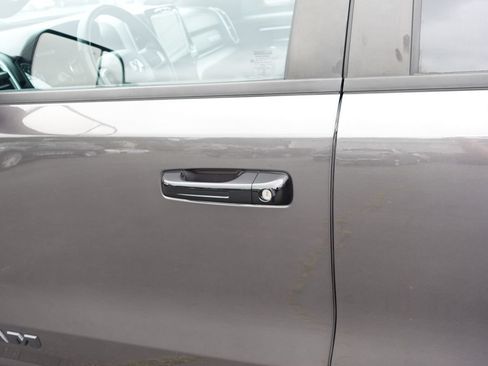 Used 2023 RAM 1500 Big Horn AWD/4WD image 15