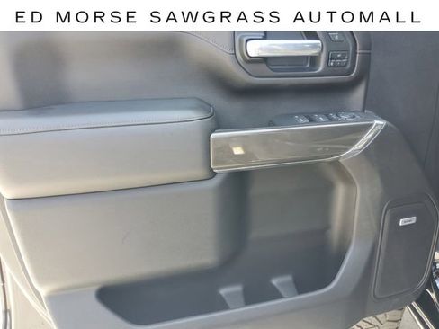 Used 2020 GMC Sierra 2500 AT4 w/ AT4 Premium Package image 18