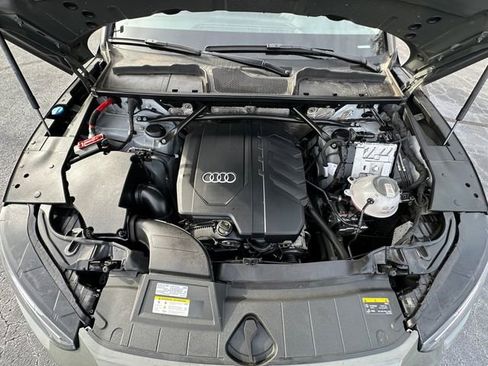 Used 2023 Audi Q5 2.0T Premium Plus w/ Premium Plus Package AWD/4WD image 31