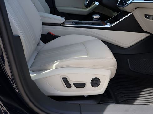 Used 2023 Audi A6 Premium Plus w/ Premium Plus Package image 13