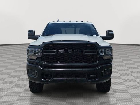 Used 2024 RAM 2500 Tradesman w/ Snow Chief Group AWD/4WD image 3