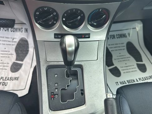Used 2010 MAZDA MAZDA3 s Sport FWD image 16