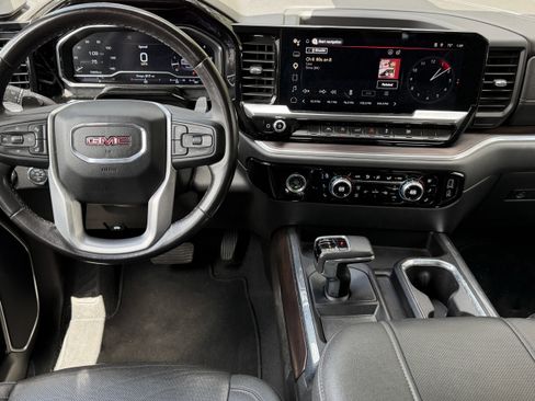 Used 2023 GMC Sierra 1500 SLT w/ SLT Premium Package image 7