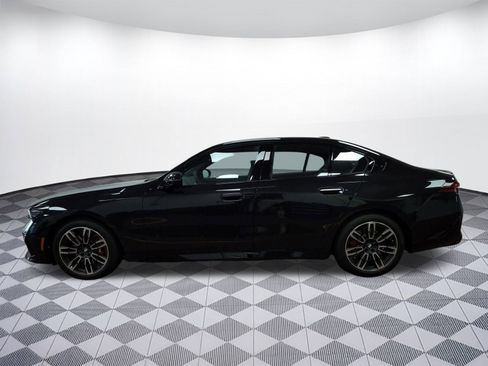 New 2026 BMW 540i xDrive 540i xDrive w/ M Sport Package image 2