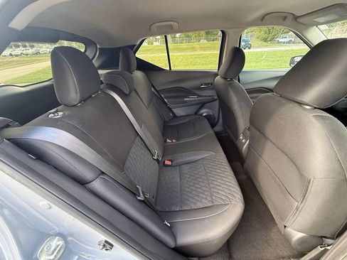 Used 2021 Nissan Kicks SV FWD image 33