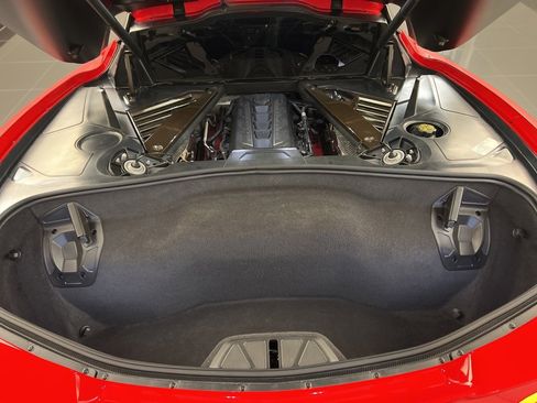 Used 2020 Chevrolet Corvette Stingray Premium Cpe w/ 3LT Preferred Equipment Group image 39