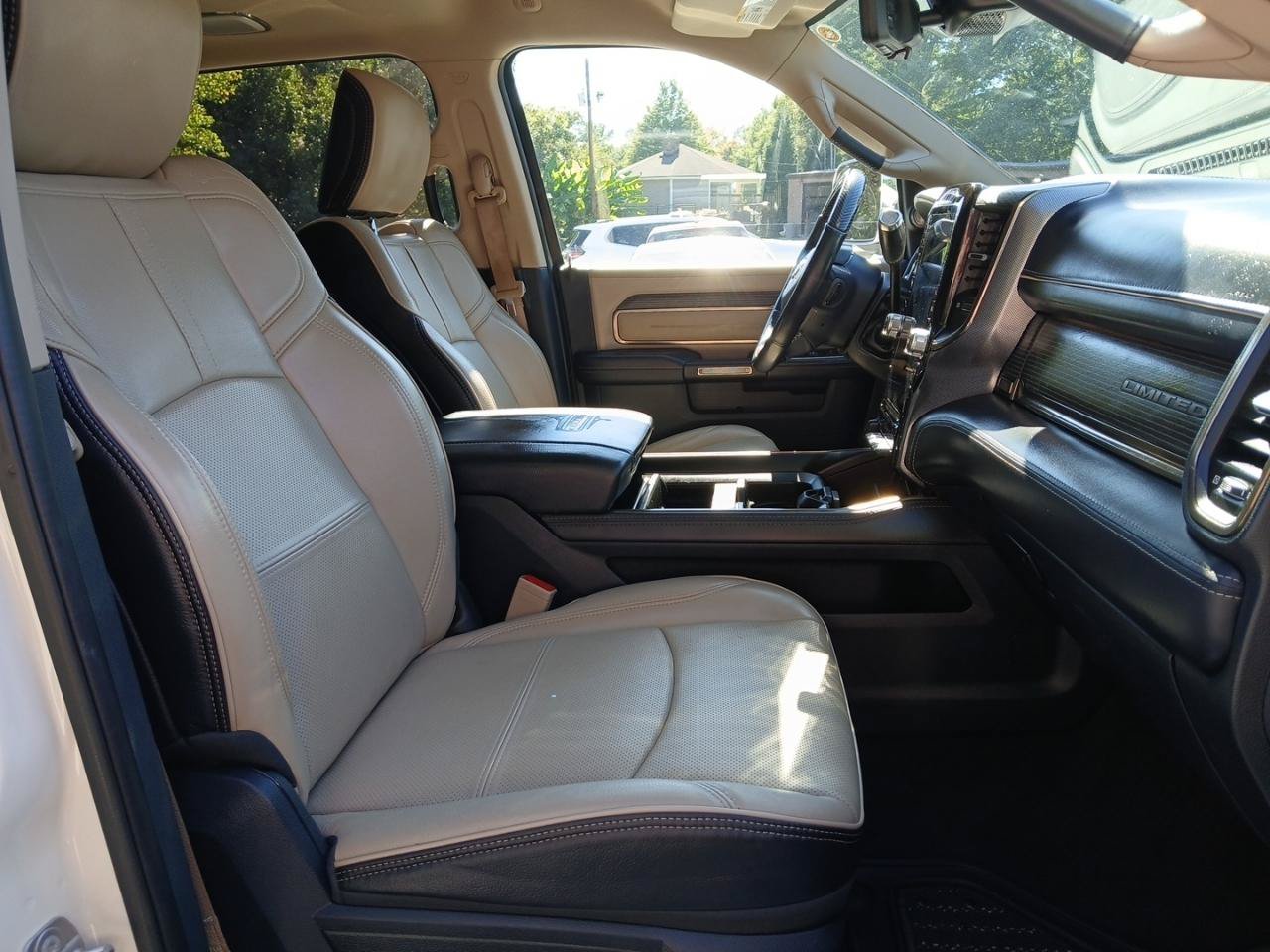 Used 2021 RAM 2500 Limited AWD/4WD image 18