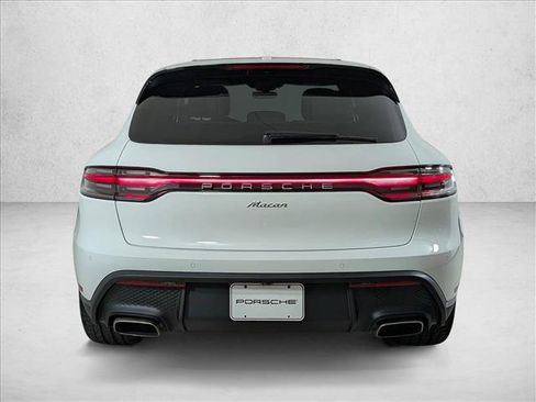 New 2026 Porsche Macan image 10