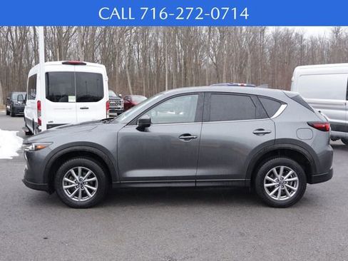 Used 2023 MAZDA CX-5 AWD 2.5 S w/ Preferred Package image 3