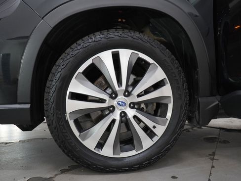 Used 2019 Subaru Ascent Touring AWD/4WD image 35