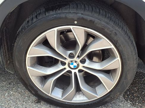 Used 2017 BMW X3 xDrive28i AWD/4WD image 7