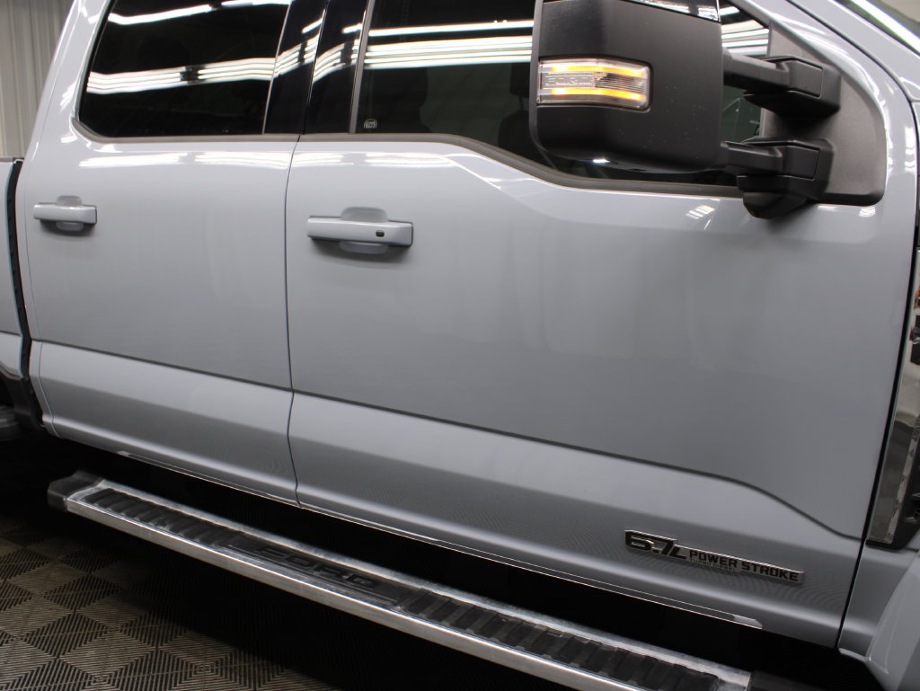 Used 2025 Ford F450 Lariat w/ FX4 Off-Road Package AWD/4WD image 45