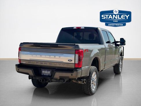 Used 2019 Ford F250 Limited w/ FX4 Off-Road Package AWD/4WD image 8