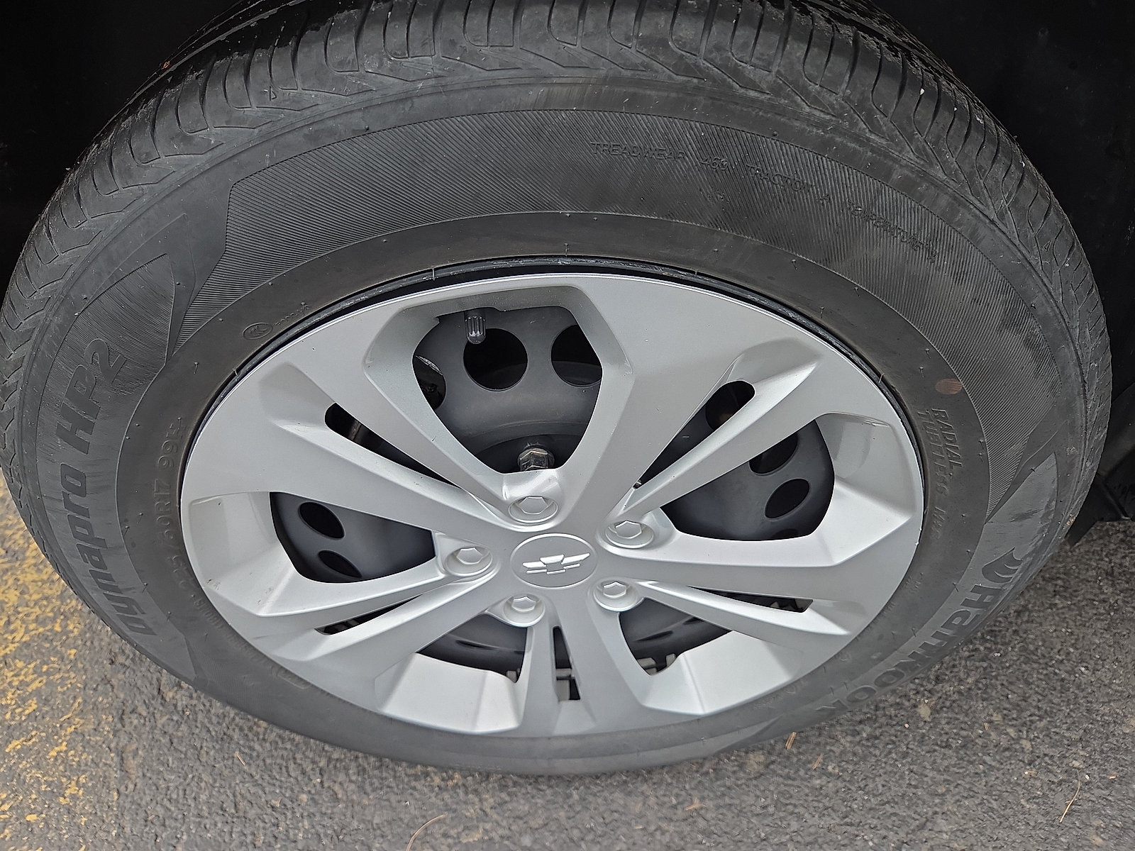 Used 2024 Chevrolet Trax LS FWD image 10