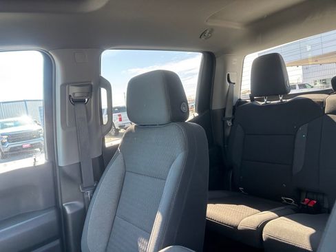 Used 2024 Chevrolet Silverado 1500 Custom image 13